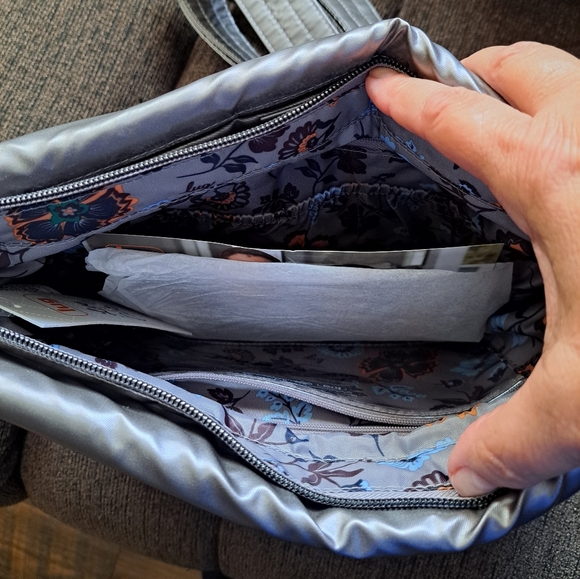 Lug Metallic Pearl Stretch And Moonwalk Quilted and Smooth Crossbody Bag Set - Picture 5 of 6